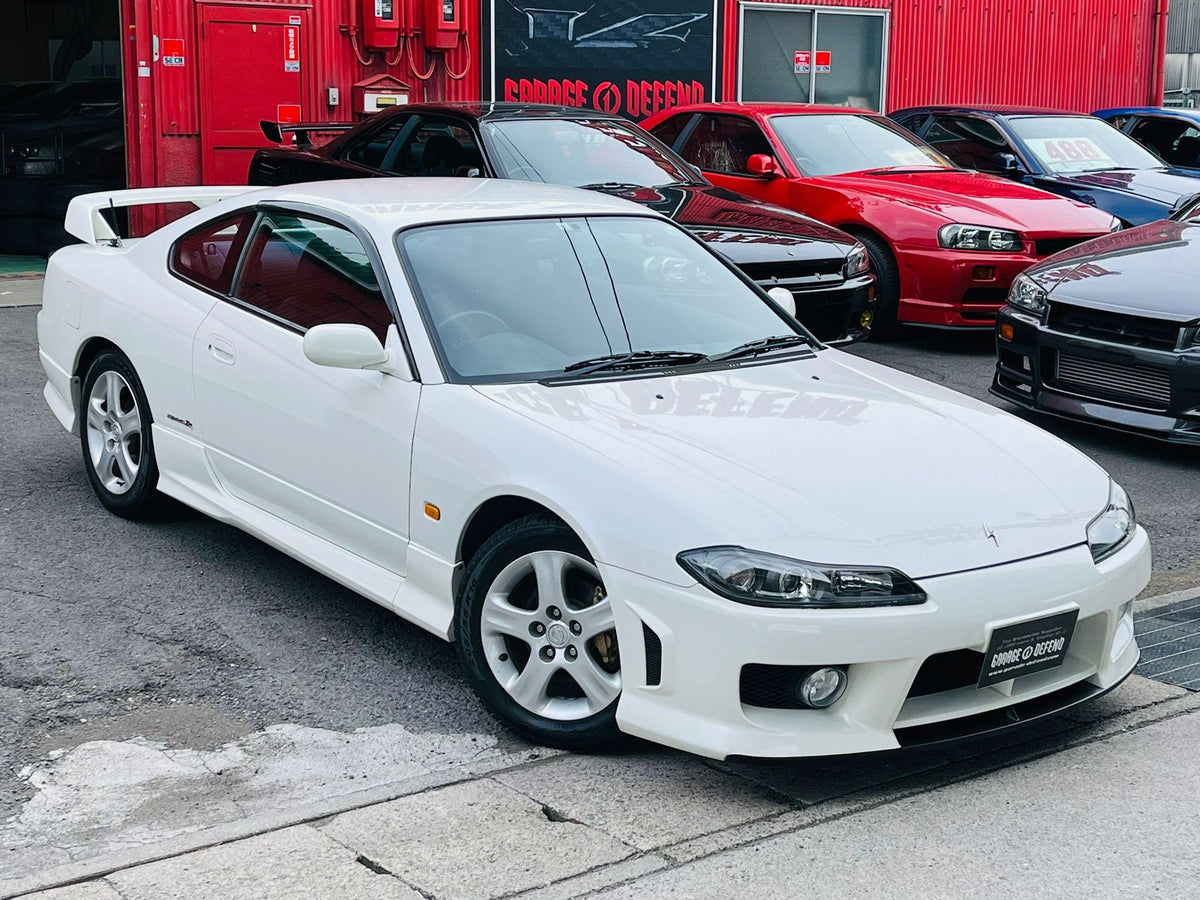 Version Select Nissan S15 Spec R kit - Restomod